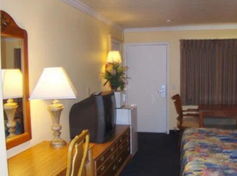 Sands Motel Riverside Chambre photo
