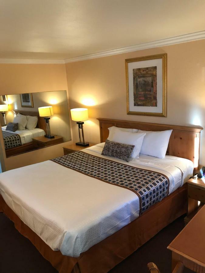 Sands Motel Riverside Extérieur photo