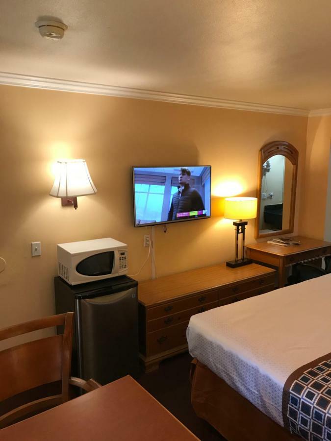 Sands Motel Riverside Extérieur photo